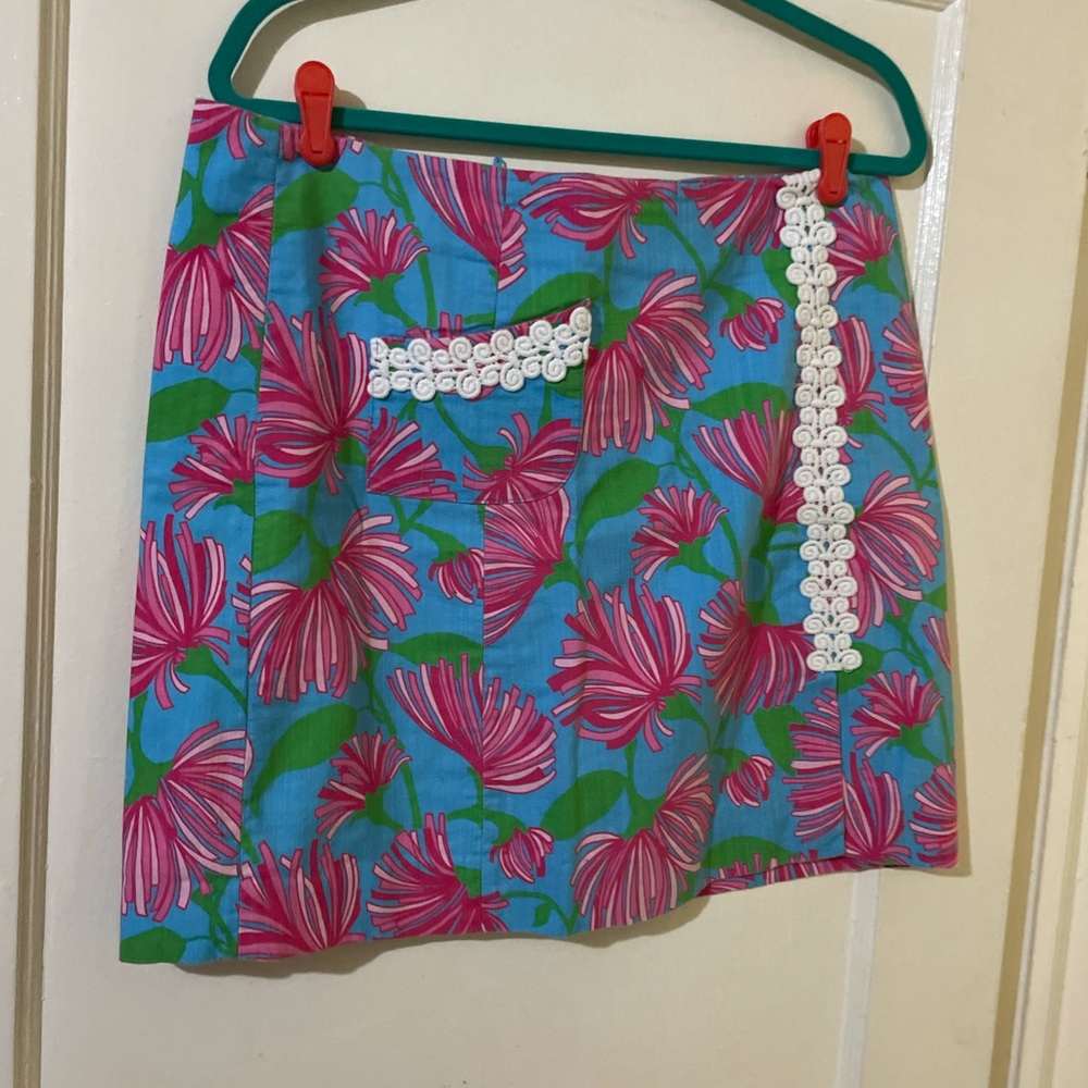 Lilly Pulitzer vintage skirt in blue and pink in size 12